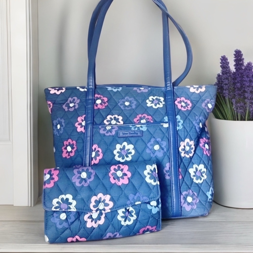 Vera Bradley, Ellie Flowers Set